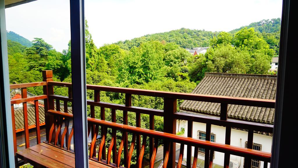 Westlake Youth Hostel Manjuelong Branch Hangzhou Bagian luar foto